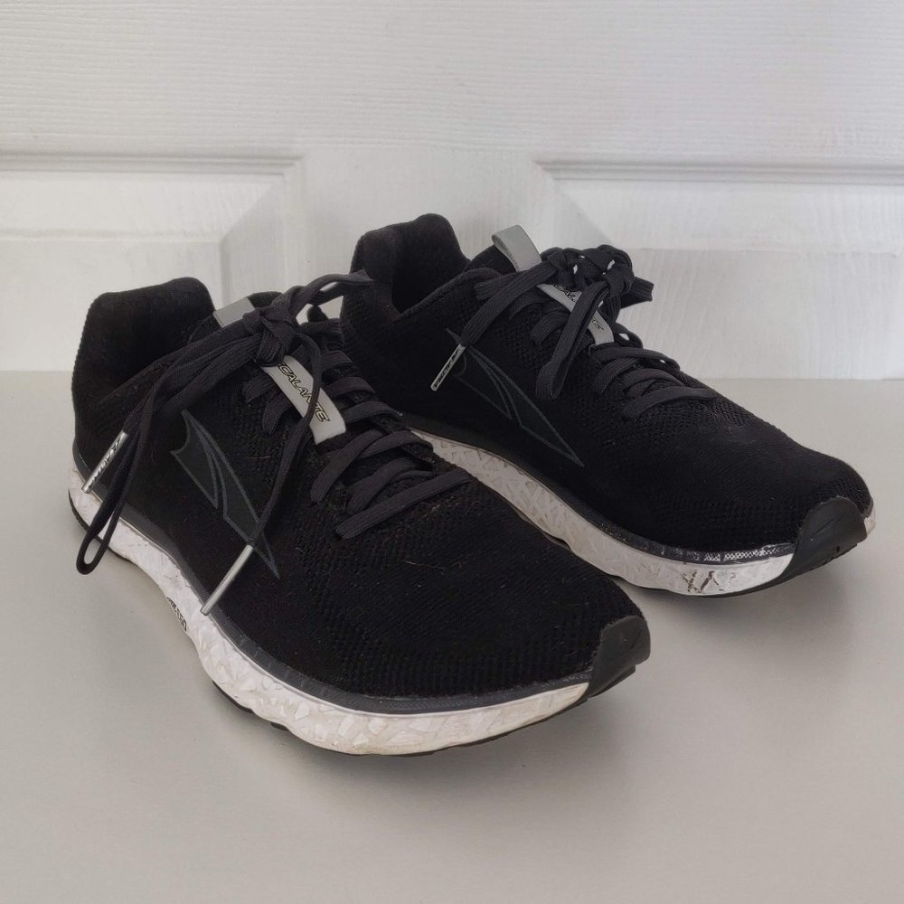Altra Escalante Zero Drop Black and White Sneakers